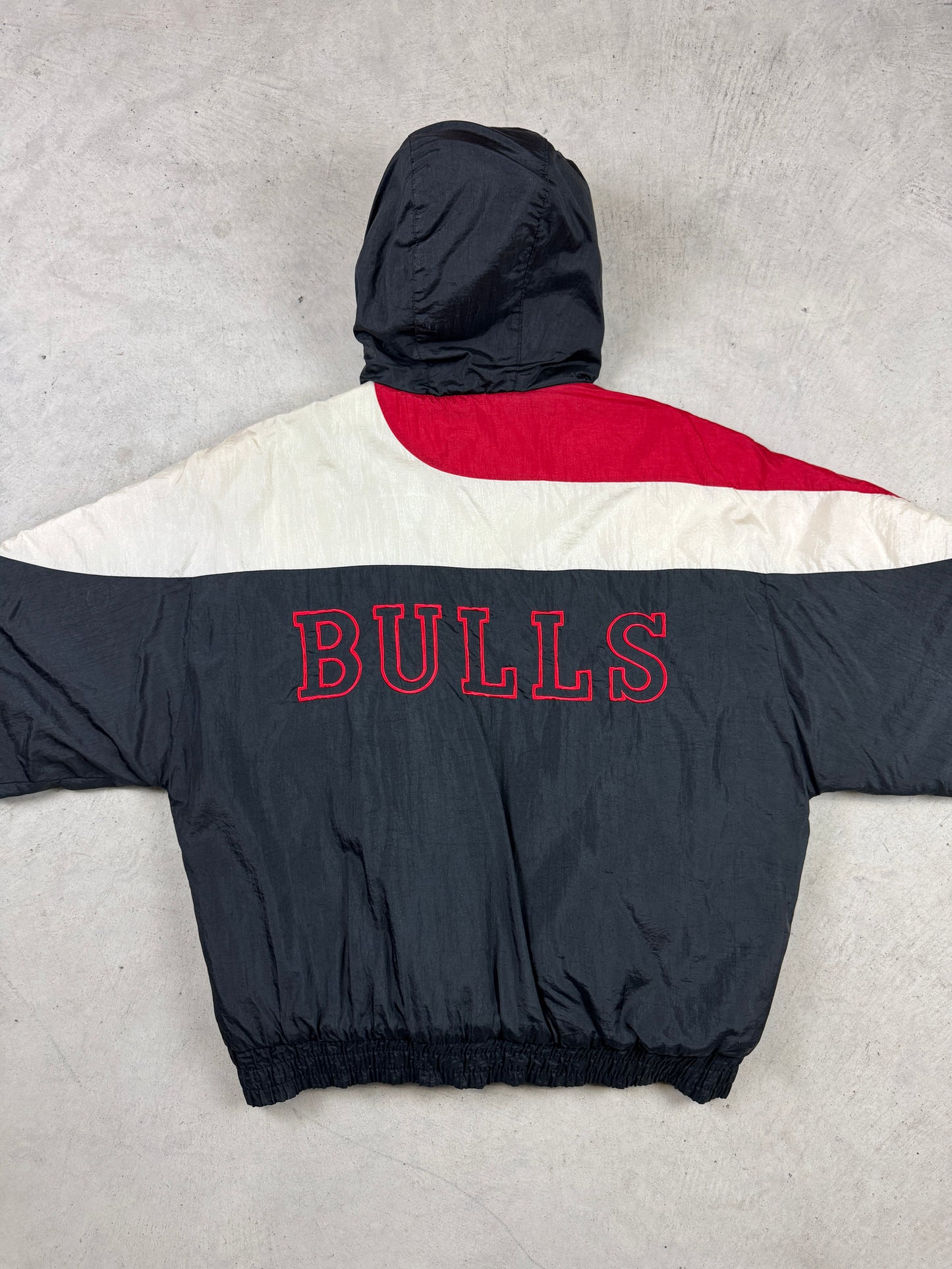 1990’s Chicago Bulls Hooded Puffer Jacket