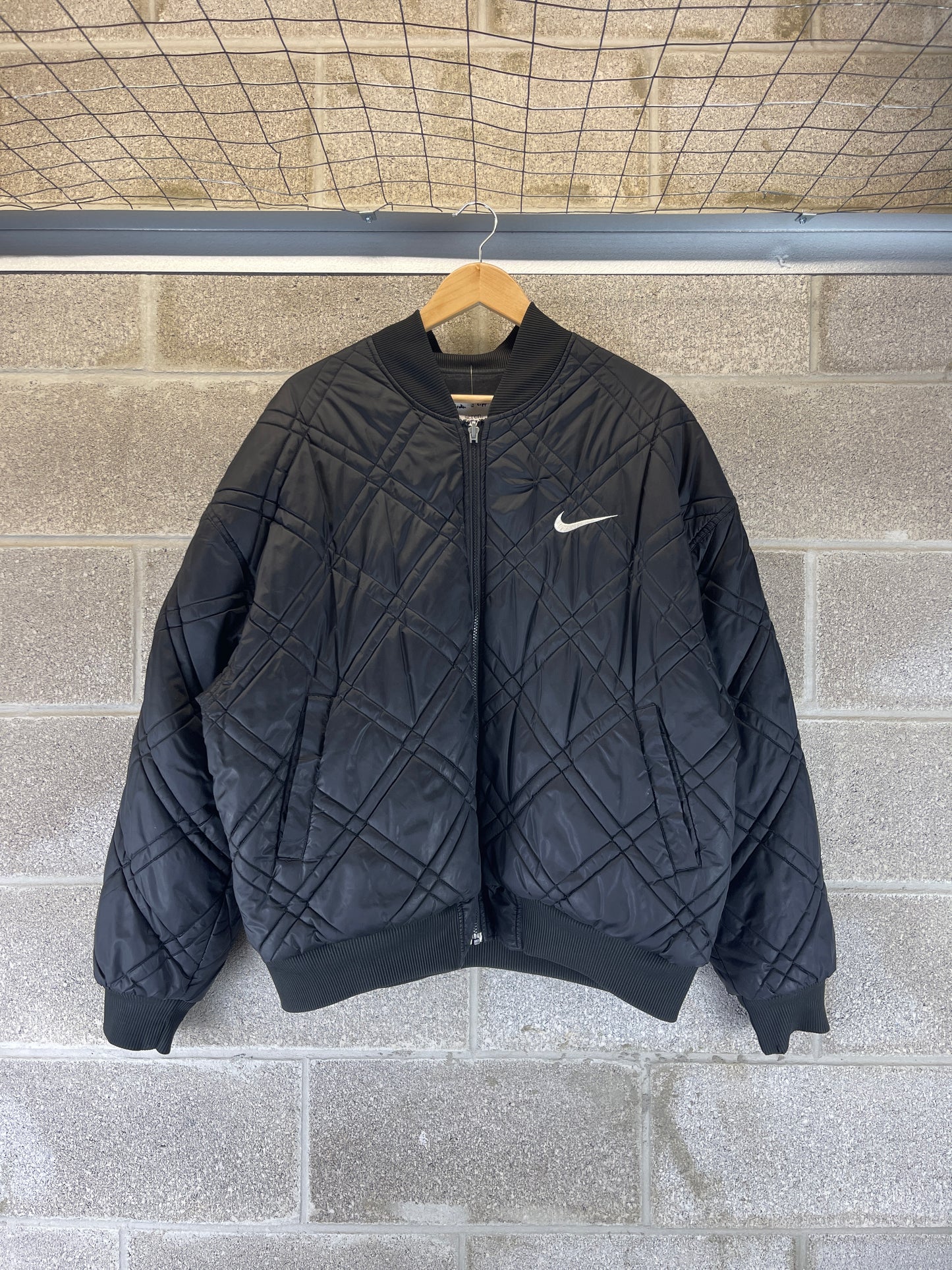 1990s REVERSIBLE Nike Quilted Black Jacket